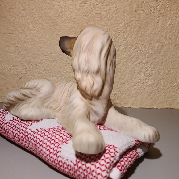 Signed Harvey Knox Porcelain Afghan Dog Figurine. - Picture 3 of 6